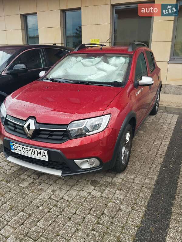 Хэтчбек Renault Sandero StepWay 2020 в Самборе