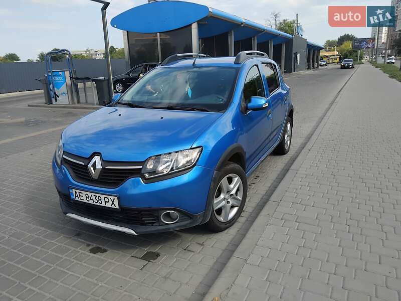 Renault Sandero StepWay 2014