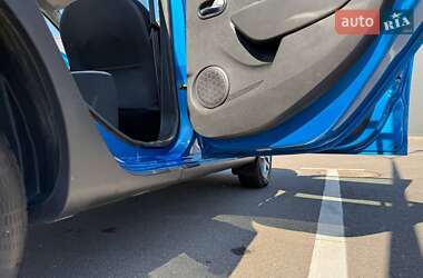 Хэтчбек Renault Sandero StepWay 2019 в 