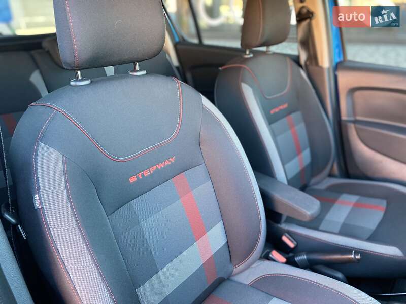 Хэтчбек Renault Sandero StepWay 2019 в Киеве