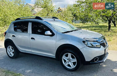 Renault Sandero StepWay 2015