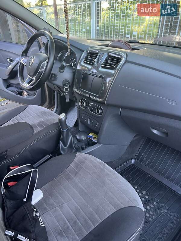 Renault Sandero StepWay 2020