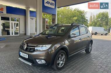 Renault Sandero StepWay 2017