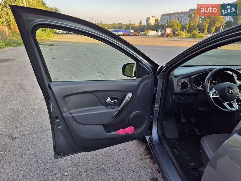 Хэтчбек Renault Sandero StepWay 2017 в Запорожье