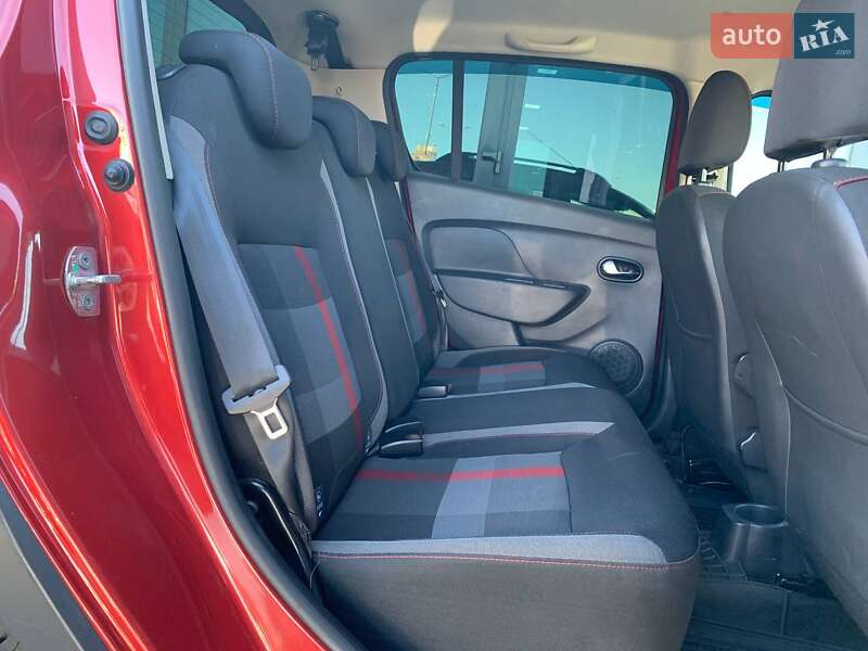 Хетчбек Renault Sandero StepWay 2019 в Києві