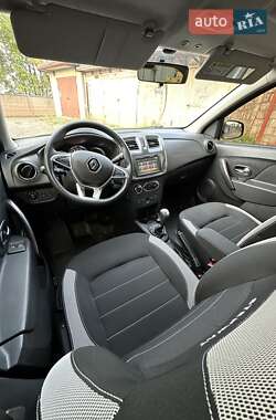 Хэтчбек Renault Sandero StepWay 2021 в 