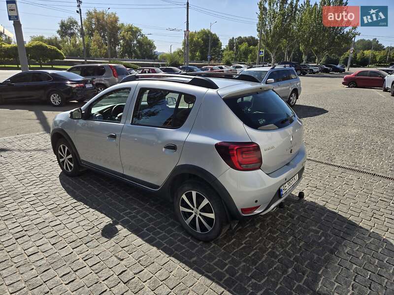 Хэтчбек Renault Sandero StepWay 2019 в Днепре