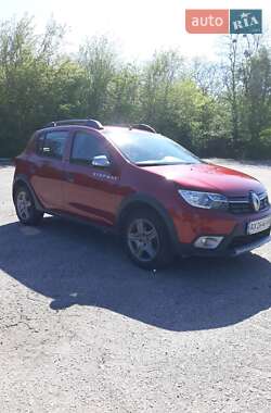 Renault Sandero StepWay 2020