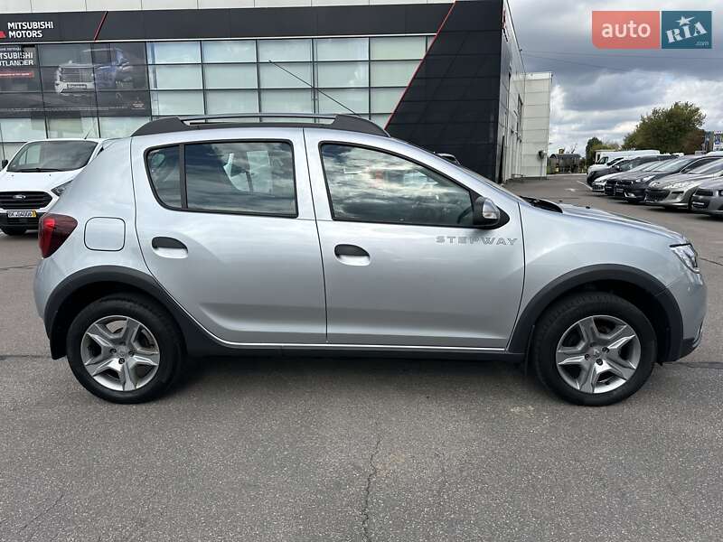 Хетчбек Renault Sandero StepWay 2020 в Києві