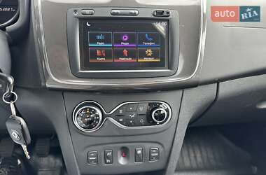 Хэтчбек Renault Sandero StepWay 2020 в 