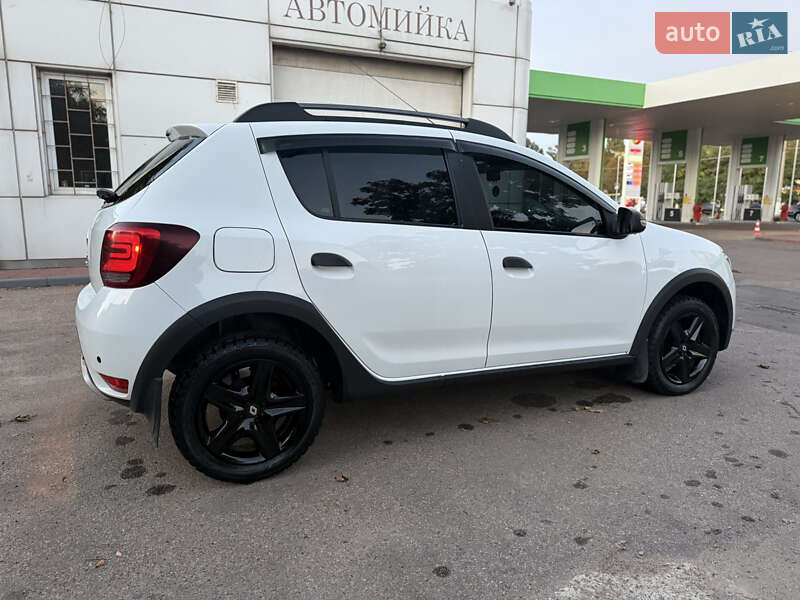 Хэтчбек Renault Sandero StepWay 2019 в Одессе