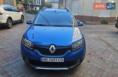 Renault Sandero StepWay 2013