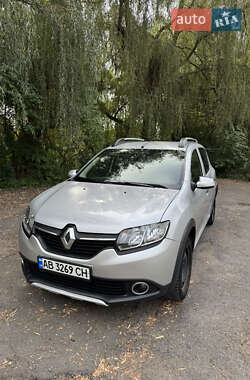 Renault Sandero StepWay 2015