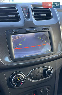 Хэтчбек Renault Sandero StepWay 2020 в 