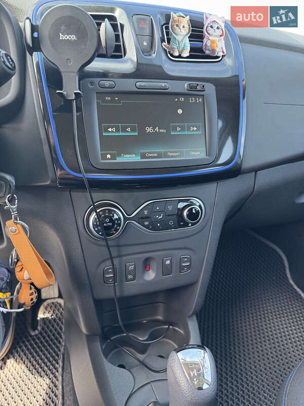 Хэтчбек Renault Sandero StepWay 2020 в Киеве