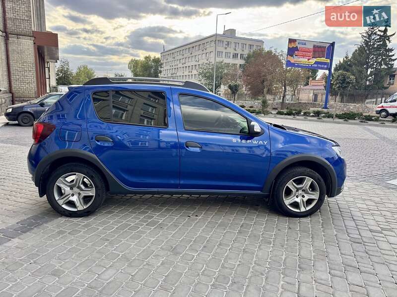 Хэтчбек Renault Sandero StepWay 2021 в Кропивницком