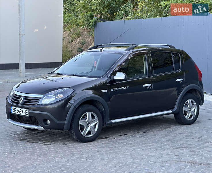 Внедорожник / Кроссовер Renault Sandero StepWay 2012 в Николаеве