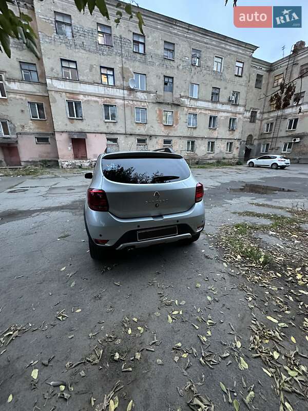 Хэтчбек Renault Sandero StepWay 2021 в Кривом Роге