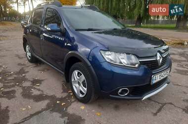 Renault Sandero StepWay 2016 Renault Sandero StepWay 2016