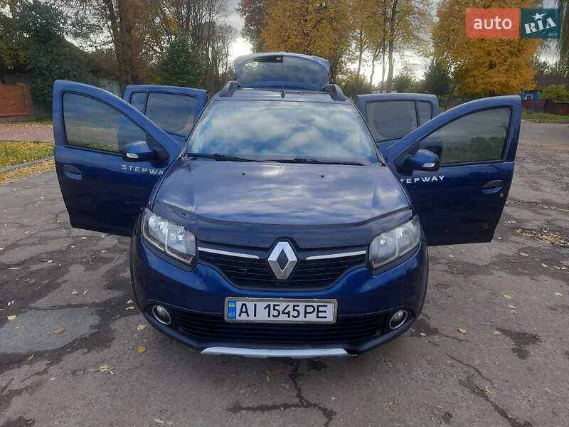 Хэтчбек Renault Sandero StepWay 2016 в Кролевце