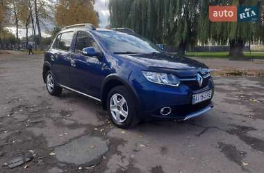 Хетчбек Renault Sandero StepWay 2016 в 