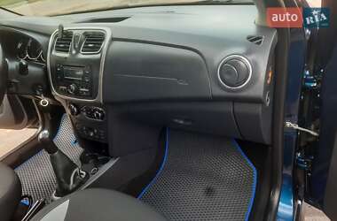 Хетчбек Renault Sandero StepWay 2016 в 
