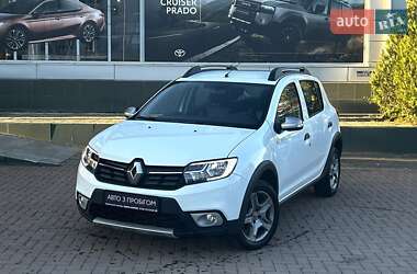 Хэтчбек Renault Sandero StepWay 2020 в 