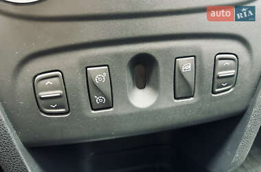 Хэтчбек Renault Sandero StepWay 2020 в 