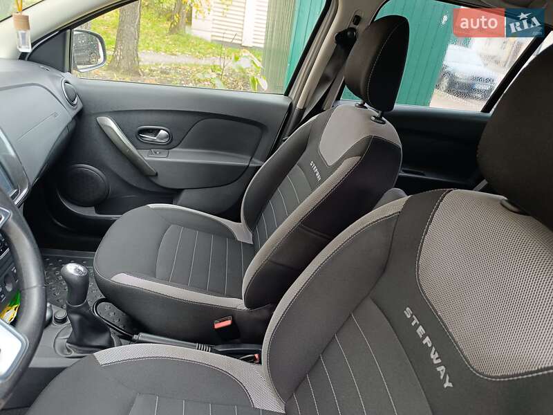 Хэтчбек Renault Sandero StepWay 2018 в Житомире фото 17 Хэтчбек Renault Sandero StepWay 2018 в Житомире