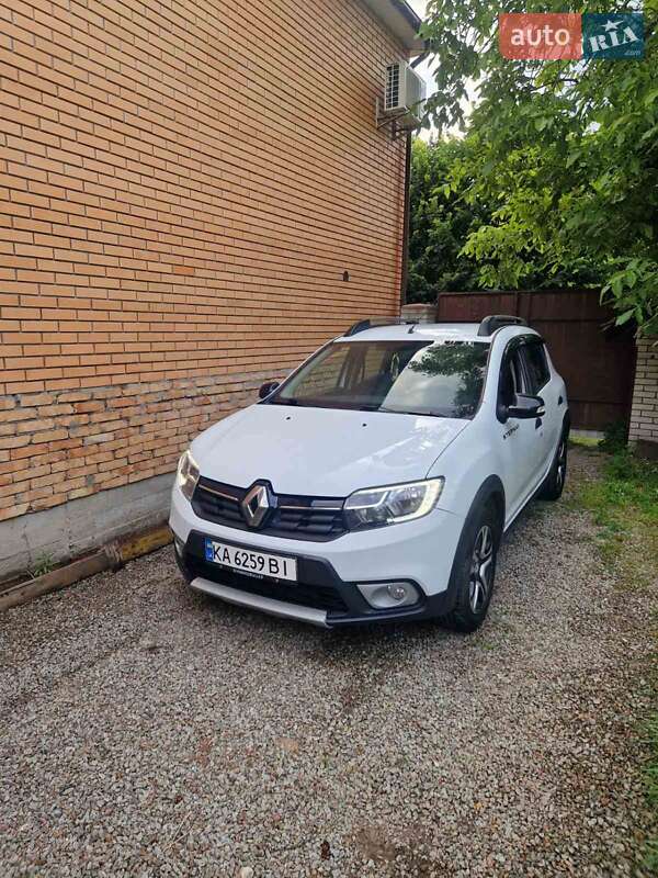 Renault Sandero StepWay 2020