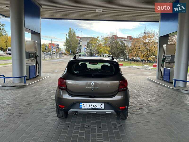 Хетчбек Renault Sandero StepWay 2017 в Миколаєві фото 12 Хетчбек Renault Sandero StepWay 2017 в Миколаєві
