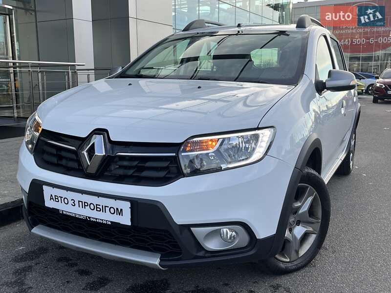 Хэтчбек Renault Sandero StepWay 2021 в Киеве