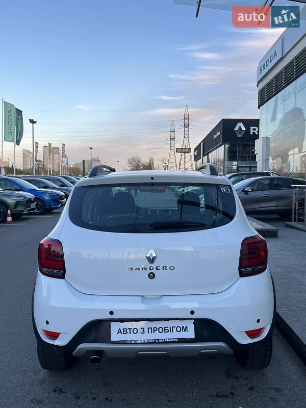 Хэтчбек Renault Sandero StepWay 2021 в Киеве фото 7 Хэтчбек Renault Sandero StepWay 2021 в Киеве