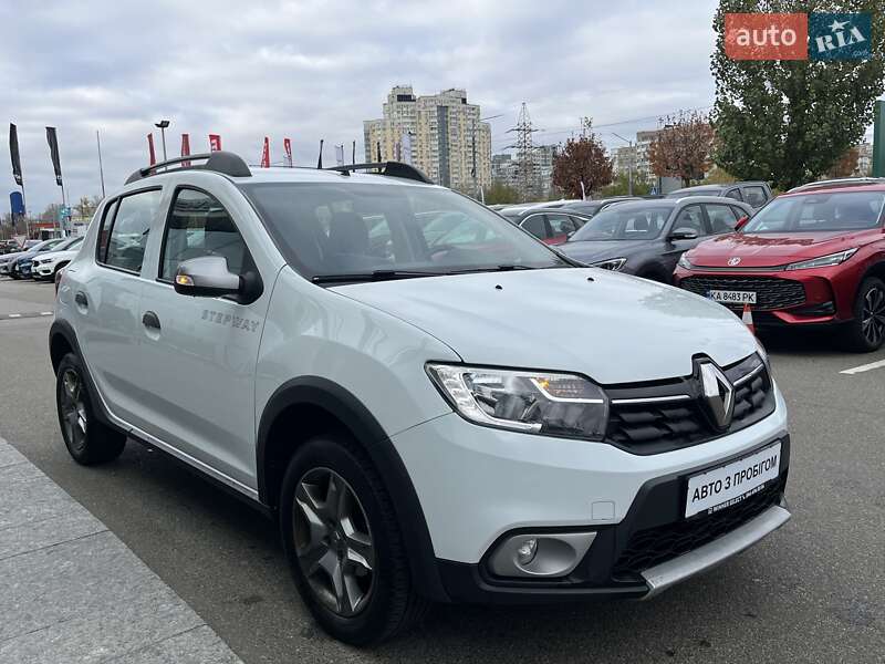 Хэтчбек Renault Sandero StepWay 2020 в Киеве