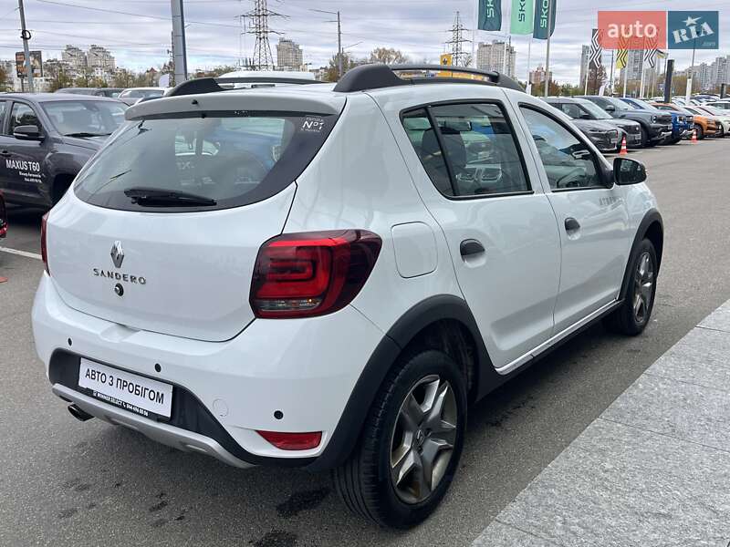 Хэтчбек Renault Sandero StepWay 2020 в Киеве