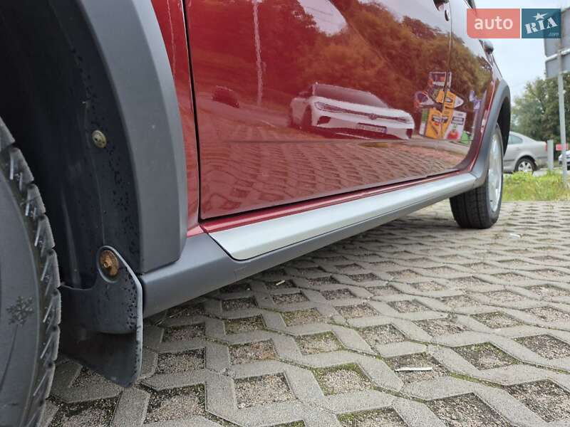 Внедорожник / Кроссовер Renault Sandero StepWay 2012 в Киеве