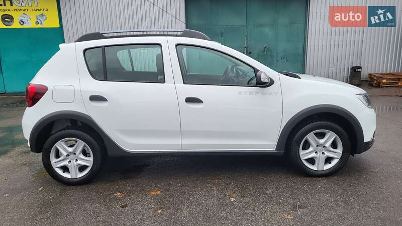 Хетчбек Renault Sandero StepWay 2021 в Києві