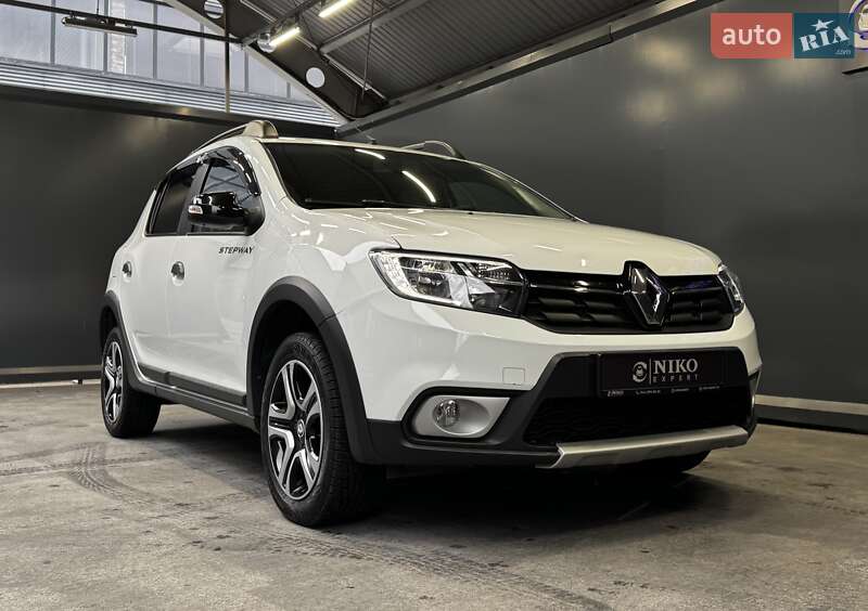 Хэтчбек Renault Sandero StepWay 2020 в Киеве