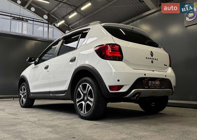 Хэтчбек Renault Sandero StepWay 2020 в Киеве