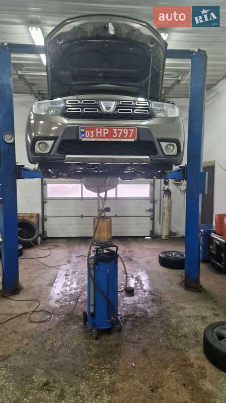 Внедорожник / Кроссовер Renault Sandero StepWay 2017 в Днепре