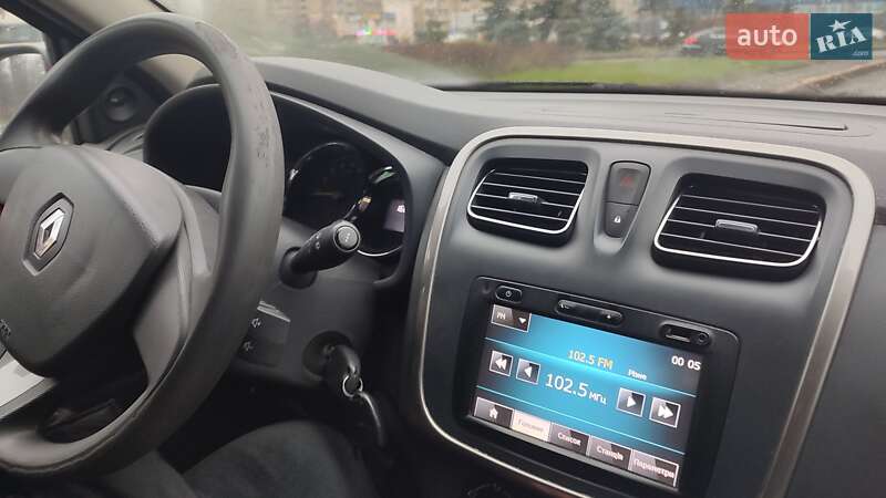 Позашляховик / Кросовер Renault Sandero StepWay 2013 в Києві