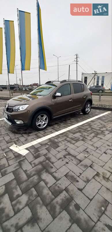 Renault Sandero StepWay 2020