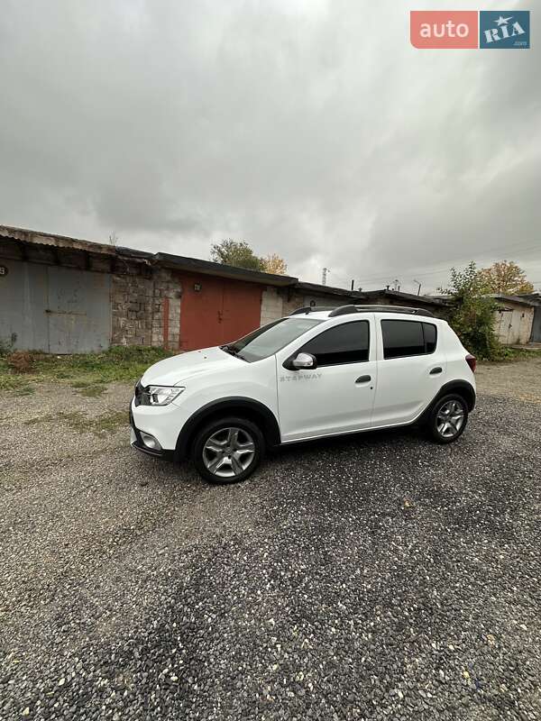 Renault Sandero StepWay 2019 Renault Sandero StepWay 2019