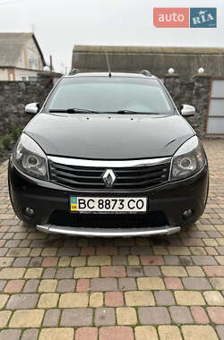 Внедорожник / Кроссовер Renault Sandero StepWay 2012 в Виннице