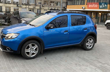 Внедорожник / Кроссовер Renault Sandero StepWay 2013 в Львове