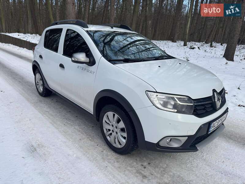 Renault Sandero StepWay 2018 Renault Sandero StepWay 2018