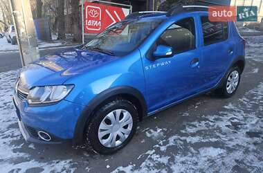Внедорожник / Кроссовер Renault Sandero StepWay 2014 в Одессе
