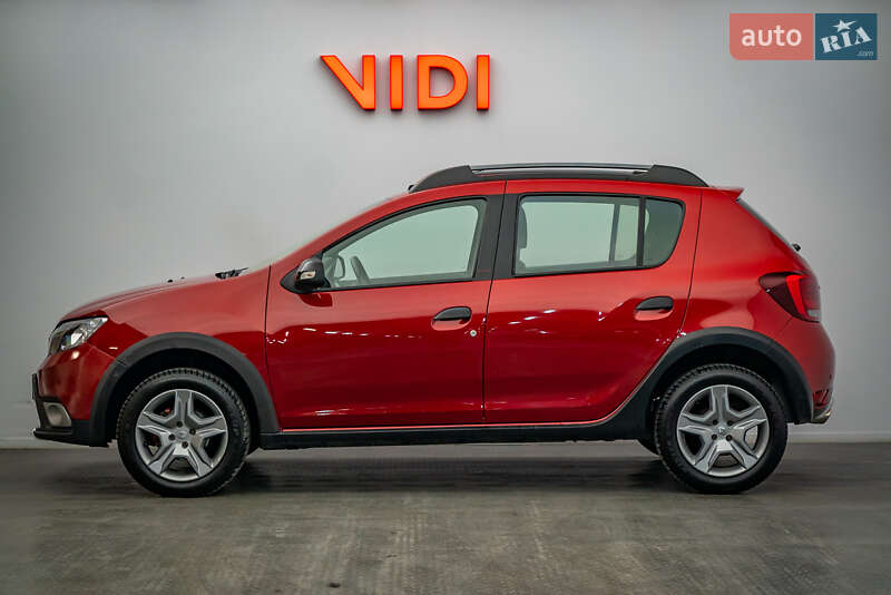 Хэтчбек Renault Sandero StepWay 2019 в Киеве