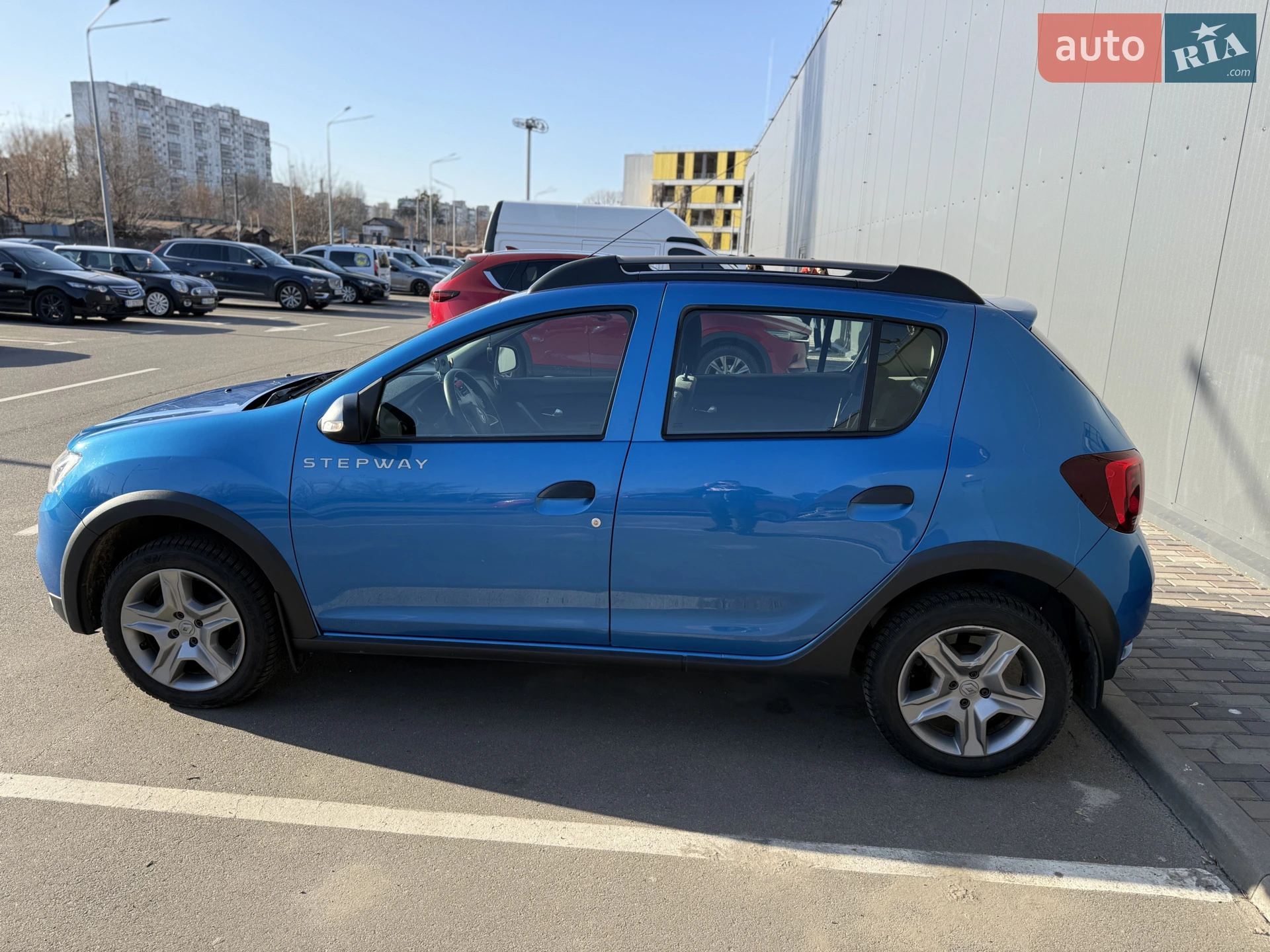 2017 Renault Sandero - мініатюра 11