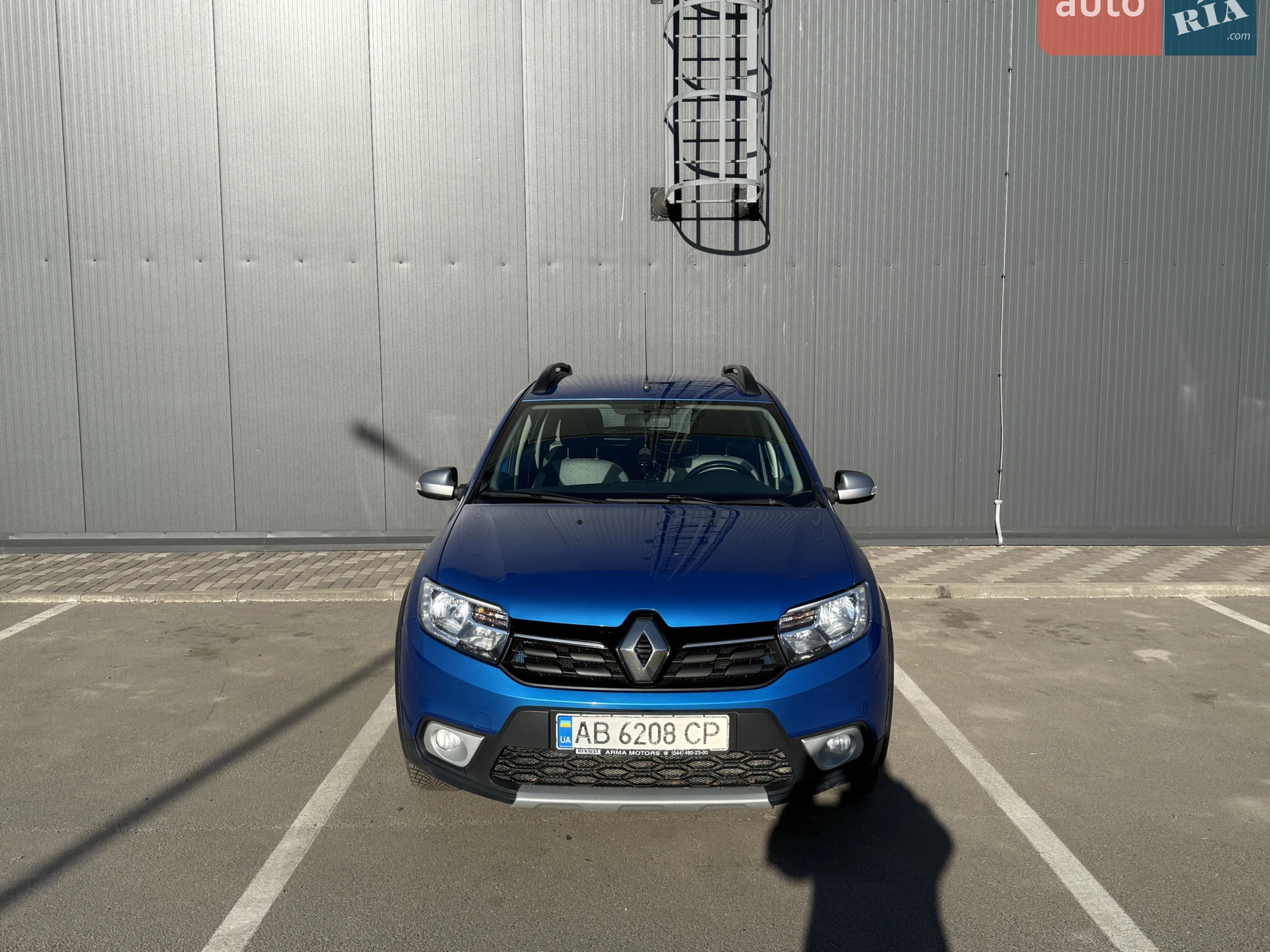2017 Renault Sandero - мініатюра 10